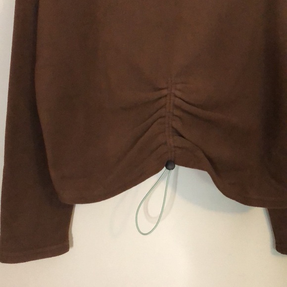 Cinched Front Fleece Crop Hoodie NWT - Picture 5 of 7